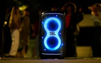Sistem Karaoke JBL: PartyBox 520 + Microfoane fără fir PartyBox Wireless Mic + Husă de protecție 4