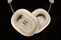 MONDO Over-Ear Greige 12