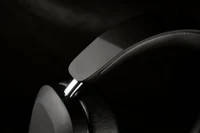 MONDO Over-Ear Black 5