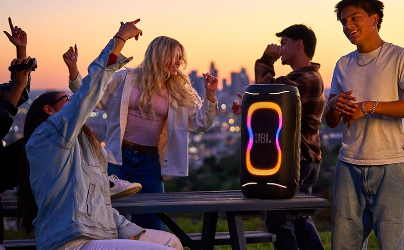 Готовый караоке-комплект JBL: PartyBox 130 + Беспроводные микрофоны Easy Sing + Чехол для хранения 2